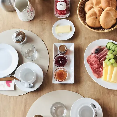 Haus Kirchgasser Bed & Breakfast *