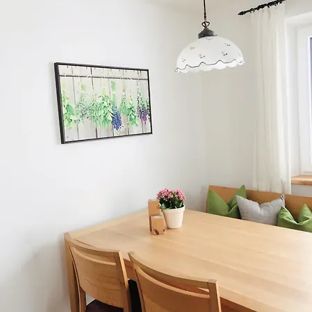 Haus Kirchgasser *
