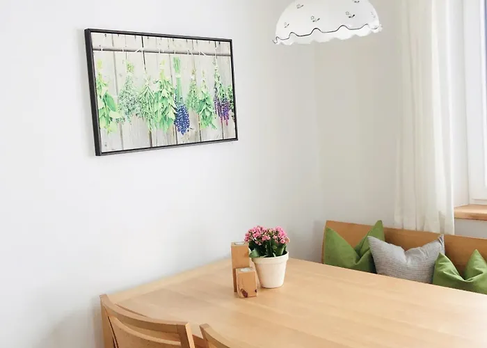 Haus Kirchgasser 3*